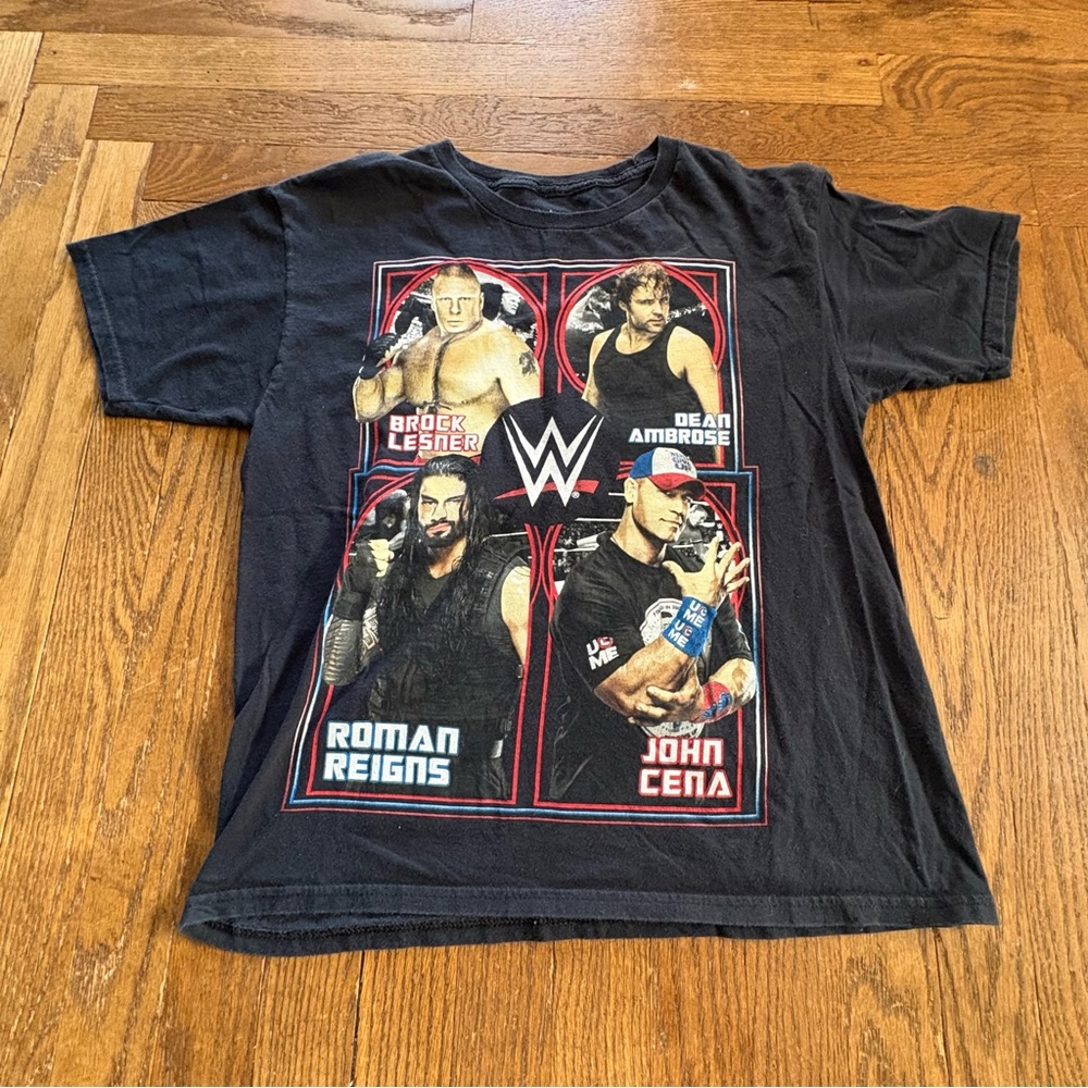 WWE Superstars Graphic T-Shirt Youth XXL